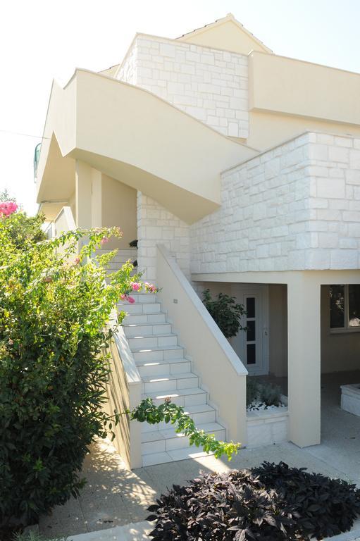 Pavlic Apartments Betina  Dış mekan fotoğraf